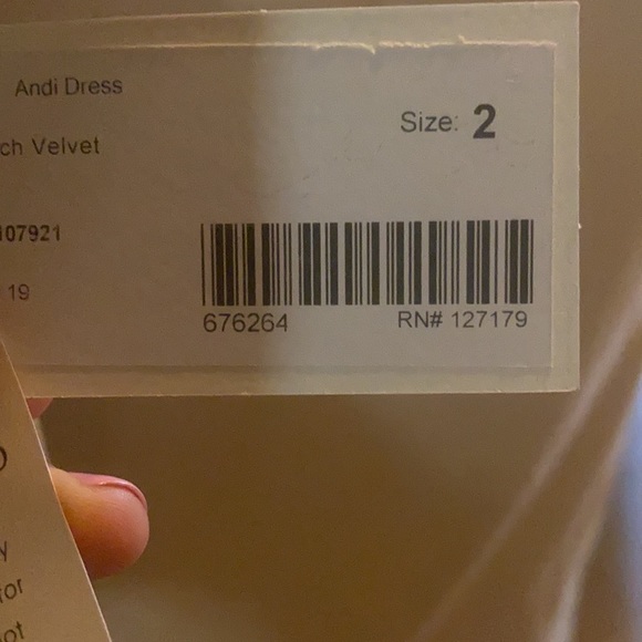 Jenny Yoo Andi Velvet Dress in Dark Berry - NWT - Picture 10 of 10